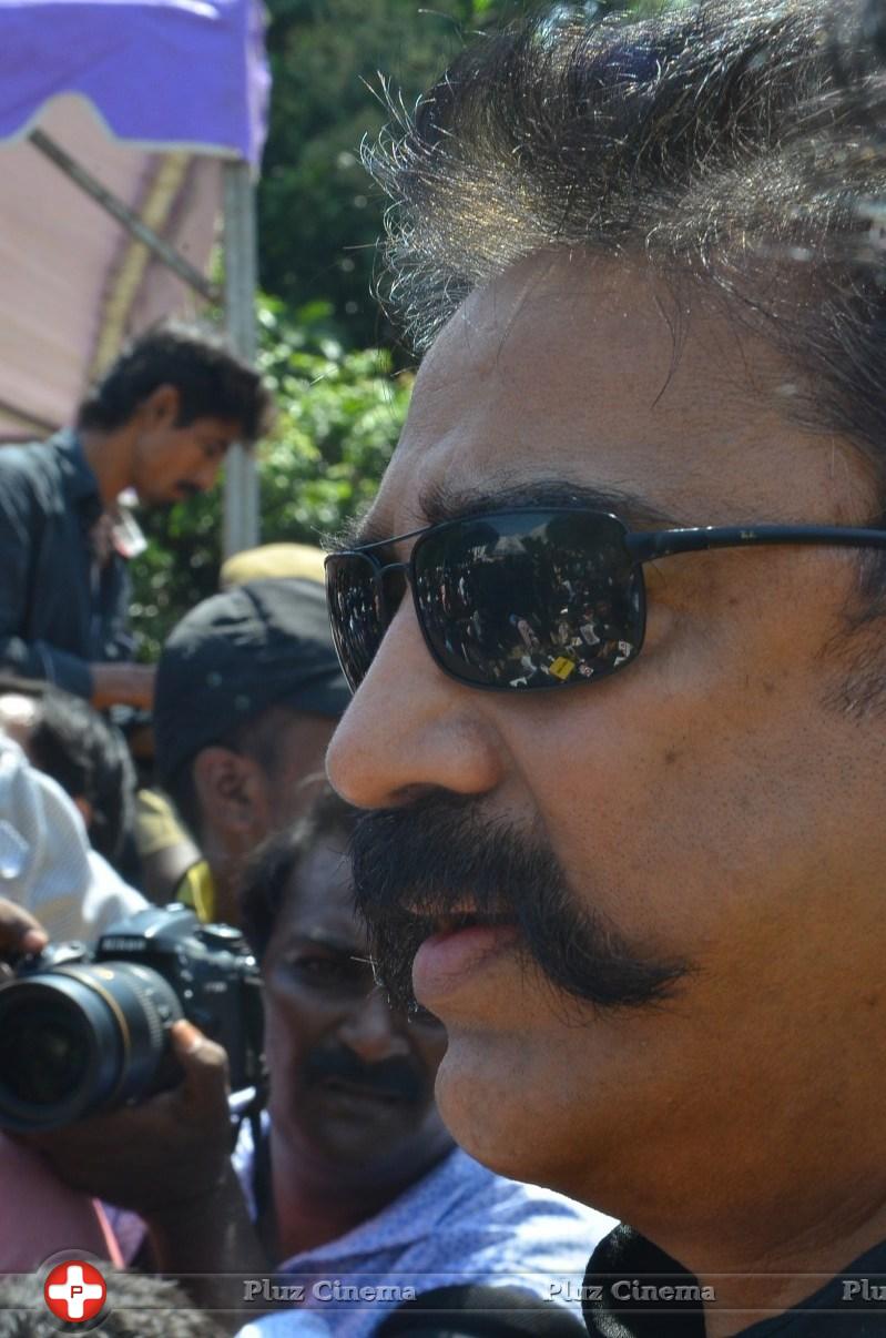 Kamal Haasan - Kamal Hassan and Gautami Votes for Nadigar Sangam Elections 2015 Photos | Picture 1141857