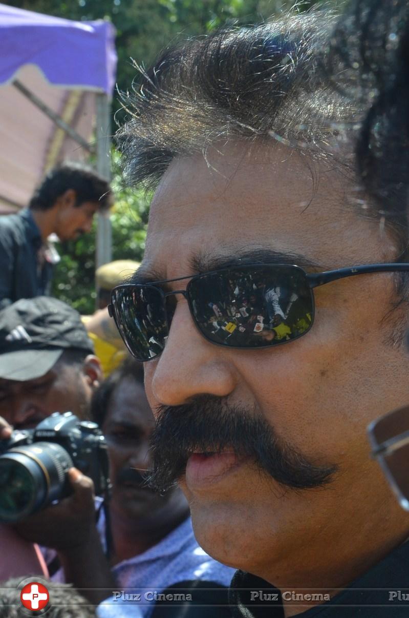 Kamal Haasan - Kamal Hassan and Gautami Votes for Nadigar Sangam Elections 2015 Photos | Picture 1141858
