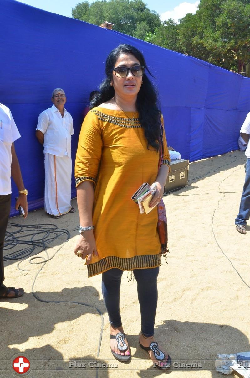 Arya and Vadivelu Votes for Nadigar Sangam Elections 2015 Photos | Picture 1141991