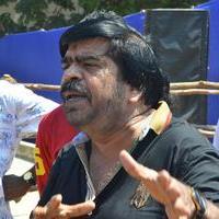 T. Rajendar - Arya and Vadivelu Votes for Nadigar Sangam Elections 2015 Photos | Picture 1141982