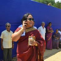 Nalini - Arya and Vadivelu Votes for Nadigar Sangam Elections 2015 Photos | Picture 1142034