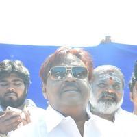 Vijayakanth - Goundamani and Vijayakanth Votes for Nadigar Sangam Elections 2015 Photos | Picture 1142101