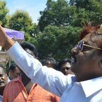 Vijayakanth - Goundamani and Vijayakanth Votes for Nadigar Sangam Elections 2015 Photos | Picture 1142113