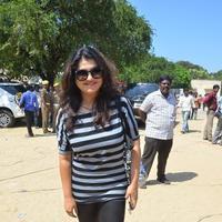 Arun Vijay and Anjali Votes for Nadigar Sangam Elections 2015 Photos | Picture 1142276