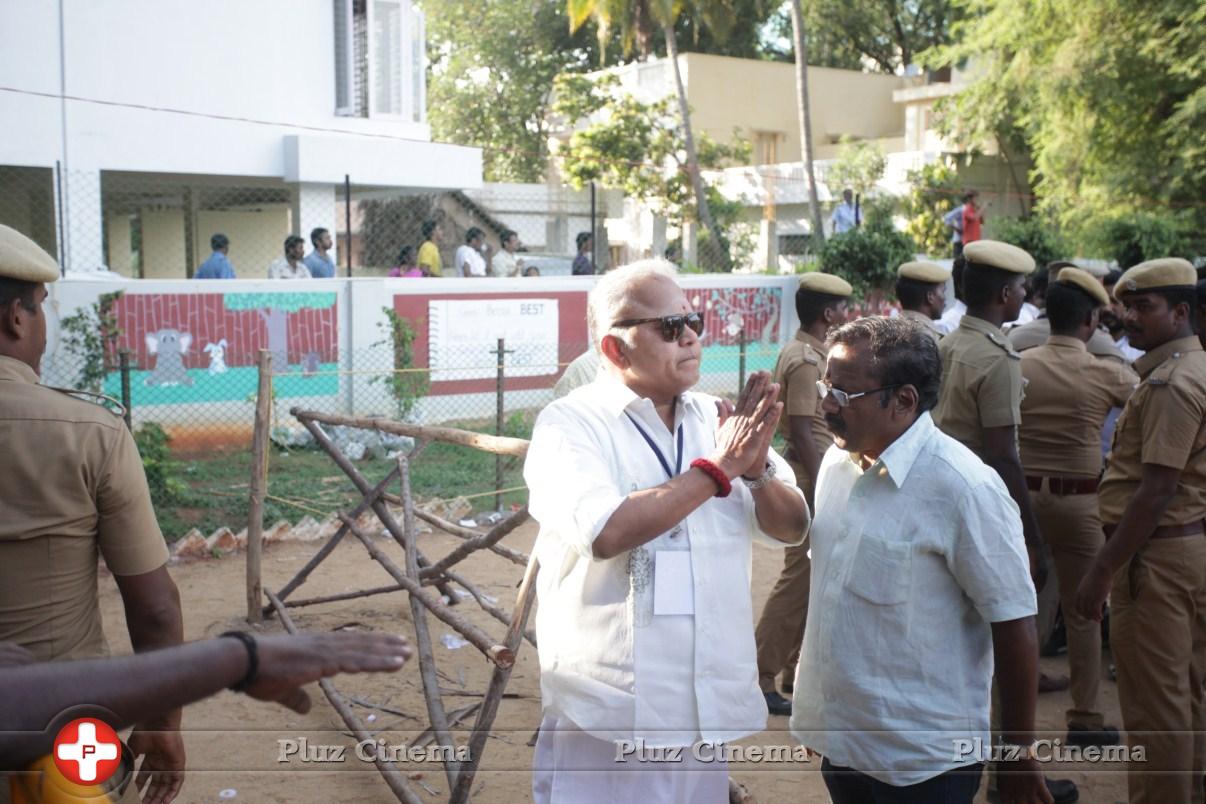 Dhanush and Jayam Ravi Votes for Nadigar Sangam Elections 2015 Photos | Picture 1142394