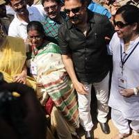Kamal Hassan and Gautami Votes for Nadigar Sangam Elections 2015 Photos | Picture 1141868