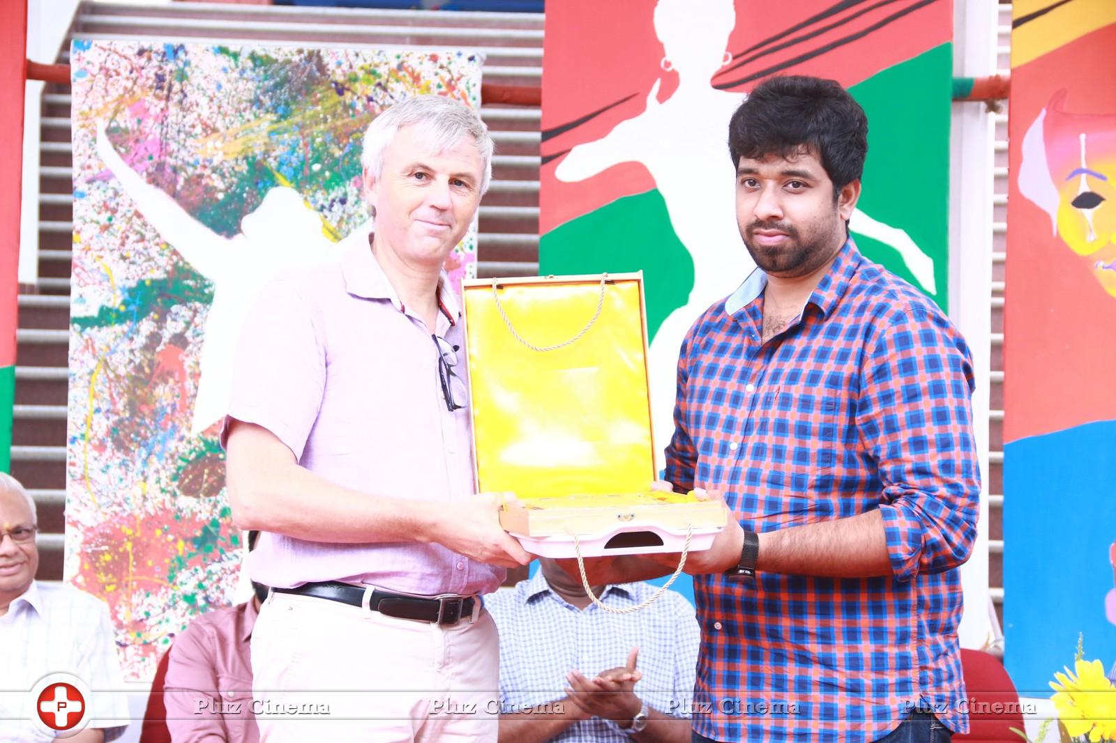 Trisha Illana Nayanthara Receives Big Applauses From Students Photos | Picture 1116130