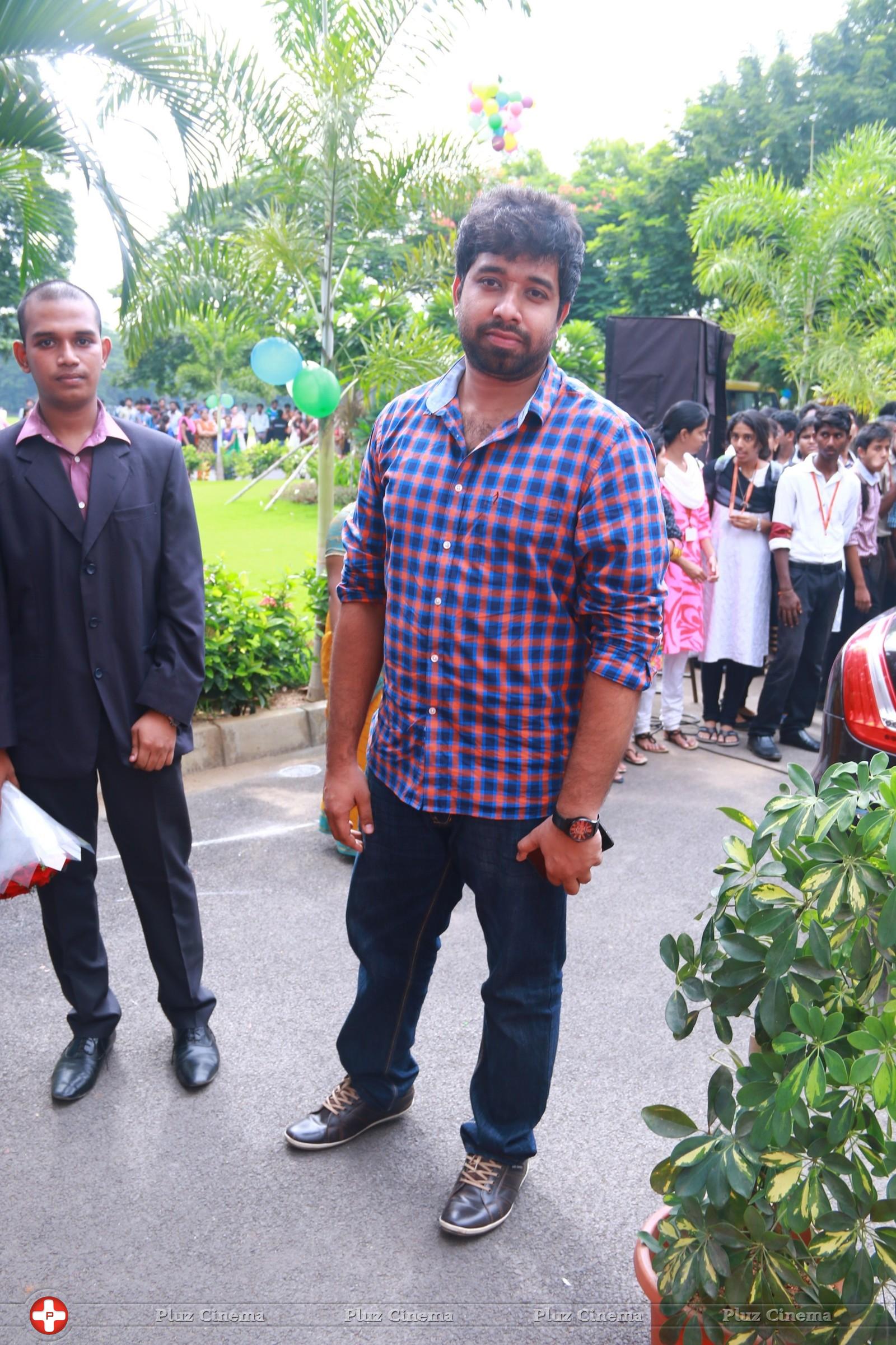 Trisha Illana Nayanthara Receives Big Applauses From Students Photos | Picture 1116143