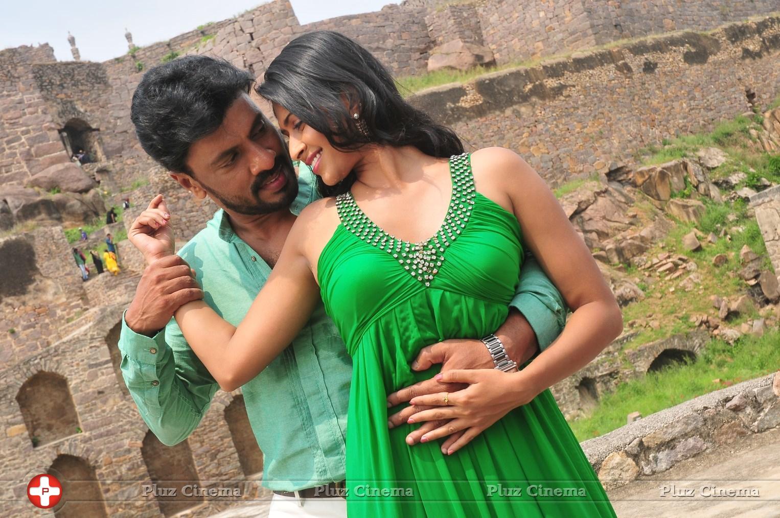 Kadhal Agathi Movie Stills | Picture 1118710