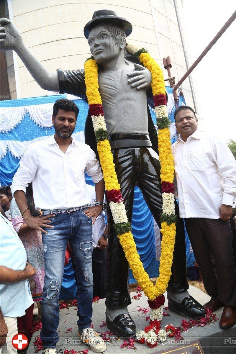 Prabhu Deva Inaugurates Michael Jacksons Granite Statue Stills | Picture 1284422