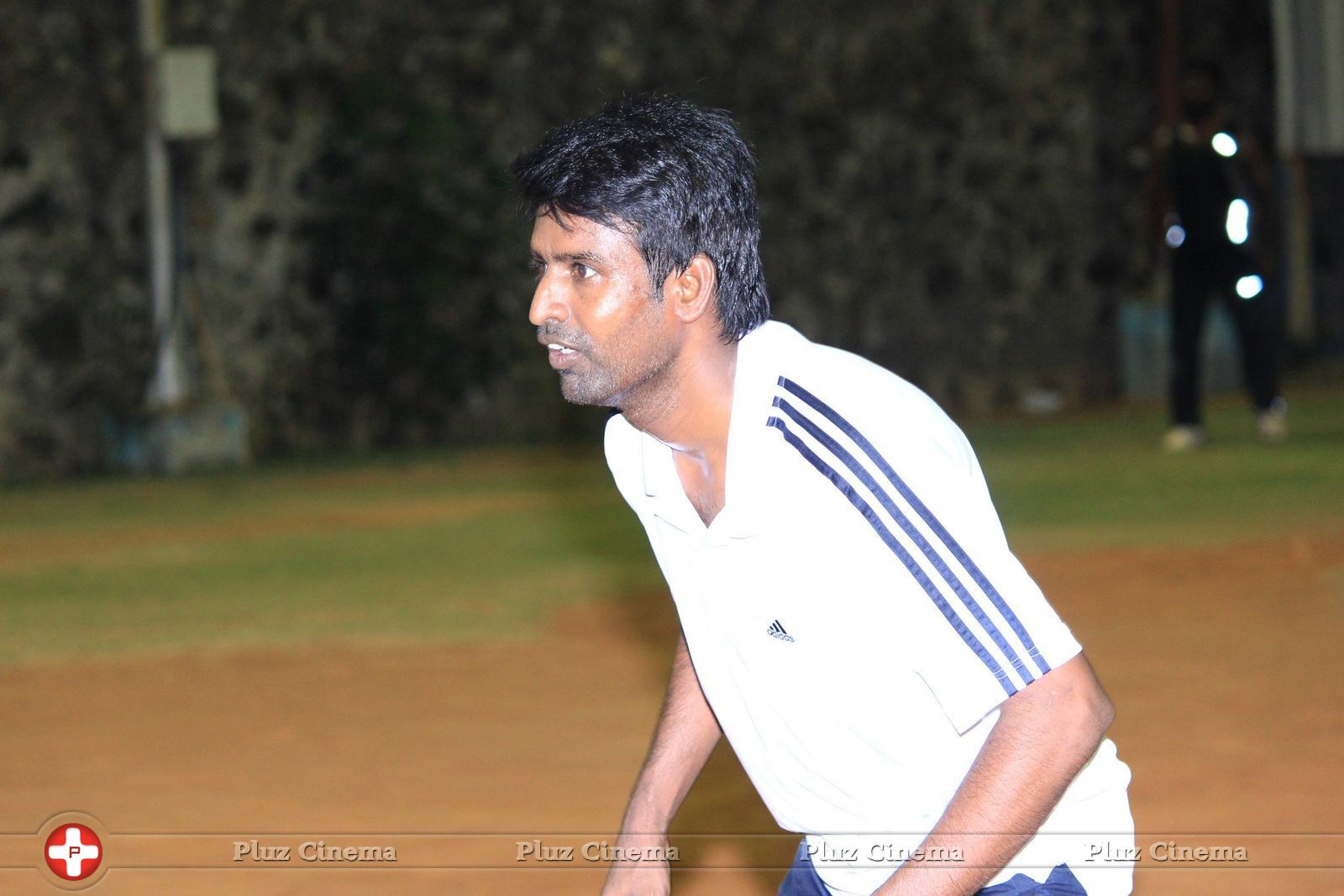 Soori (Actor) - Lebara Natchathira Cricket Practice Photos | Picture 1287928