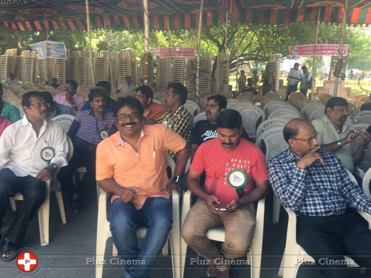 Tamil Chinnathirai Nadigar Sangam Hunger Strike Stills | Picture 1382976