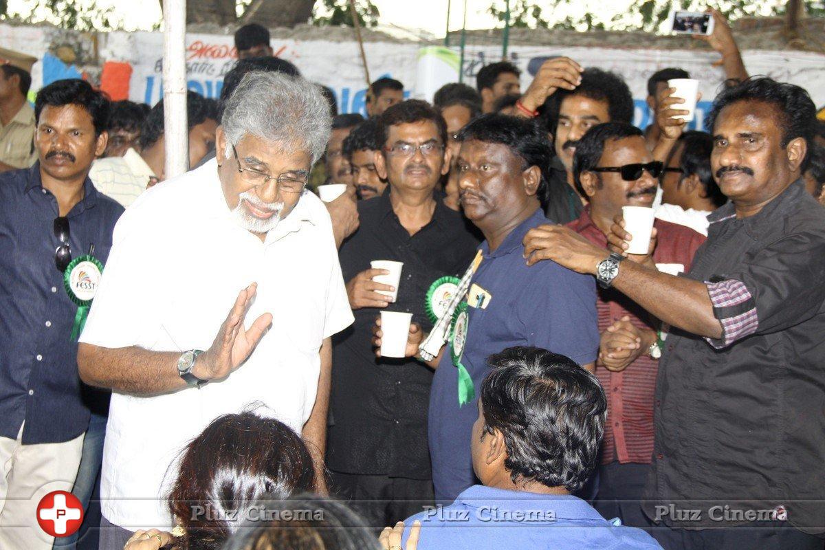 Tamil Chinnathirai Nadigar Sangam Hunger Strike Stills | Picture 1382989