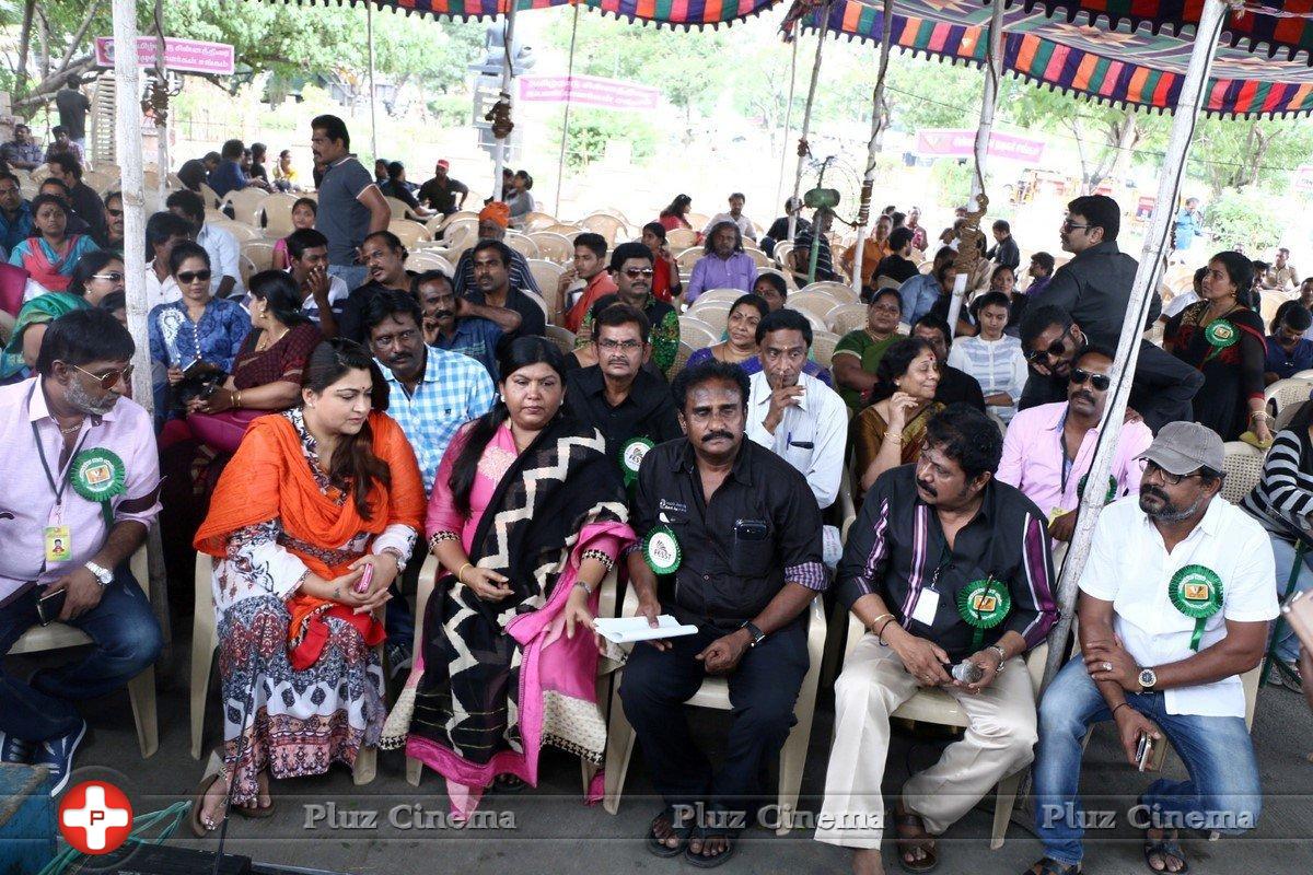 Tamil Chinnathirai Nadigar Sangam Hunger Strike Stills | Picture 1383000