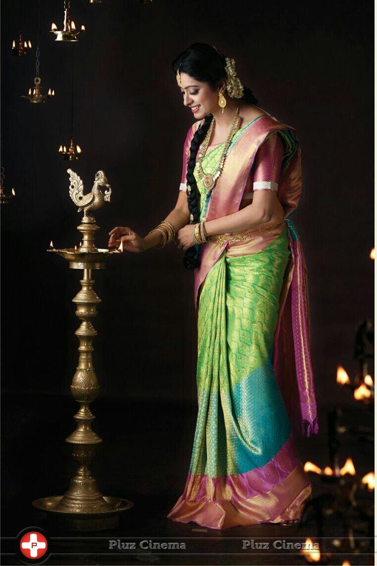 Actor Ganesh Venkatraman and Nisha Ad Shoot for Pachaiyappas Silks Stills | Picture 1231047