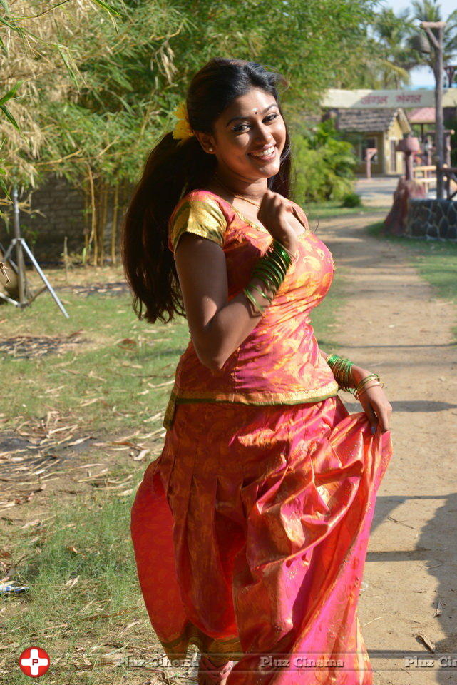 Oviya Helen - Seeni Movie New Stills | Picture 1194794