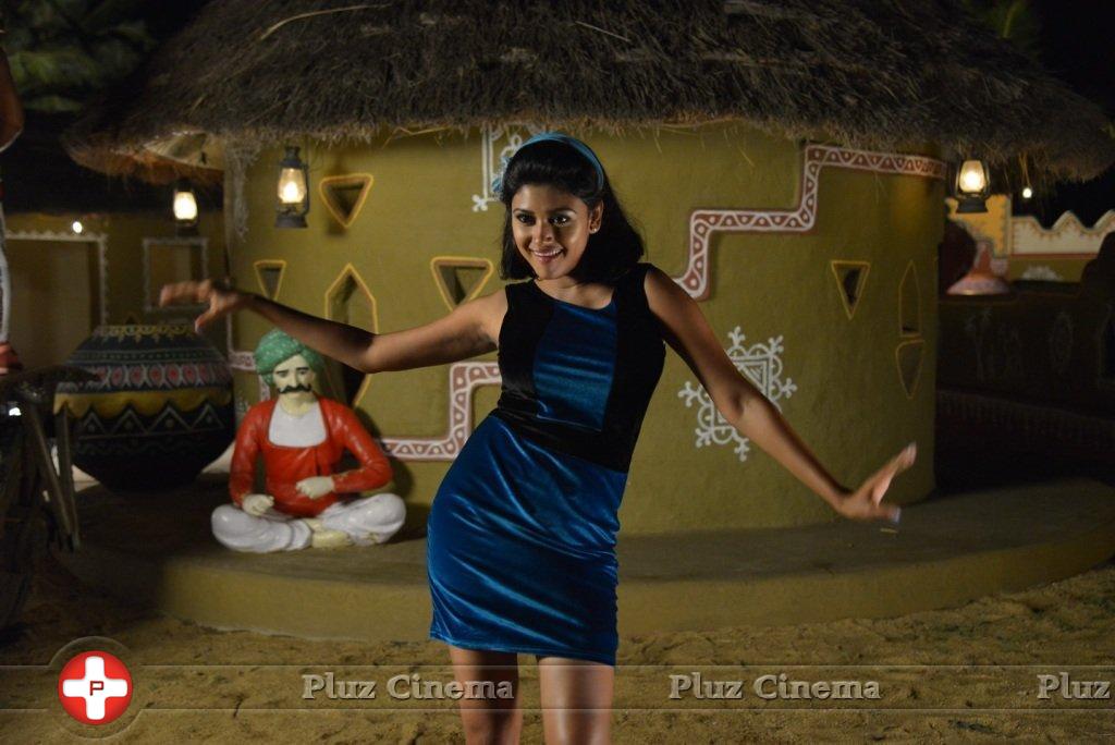 Oviya Helen - Seeni Movie New Stills | Picture 1194798