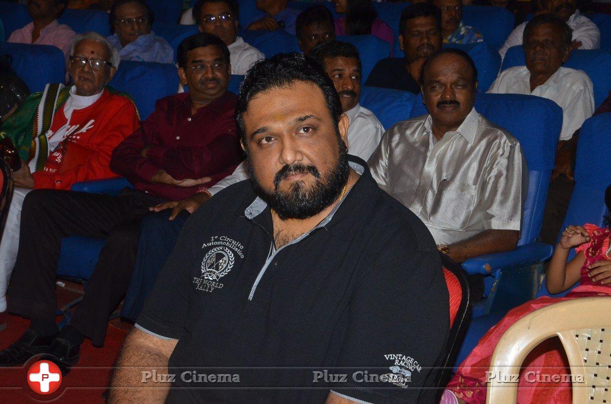 Siva (Director) - V4 Entertainers Film Awards 2016 Photos | Picture 1194426
