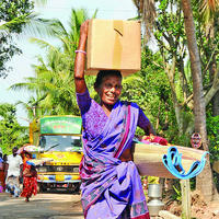 Raghava Lawrence helps Farmers in Kadalur Stills