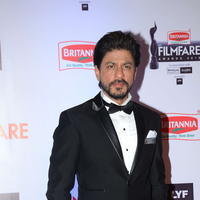 Shahrukh Khan - 61st Britannia Filmfare Awards 2015 Photos