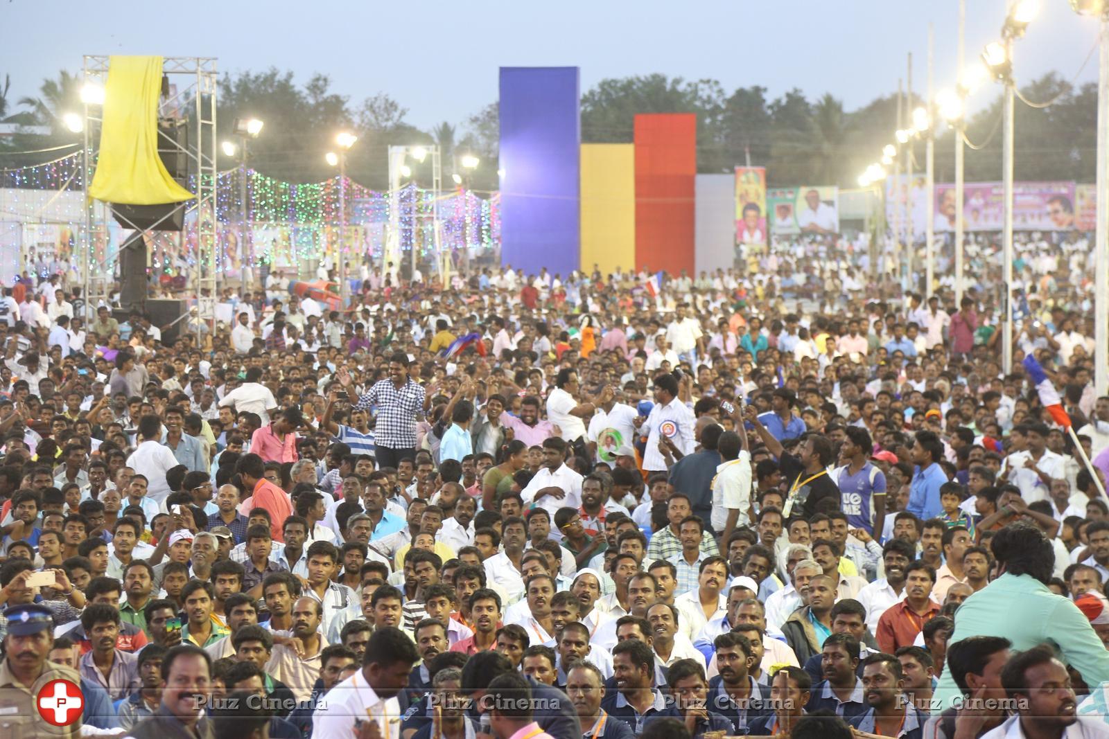 Malarattum Manithaneyam welfare event by Superstar Rajinikanth fans Stills | Picture 1214502