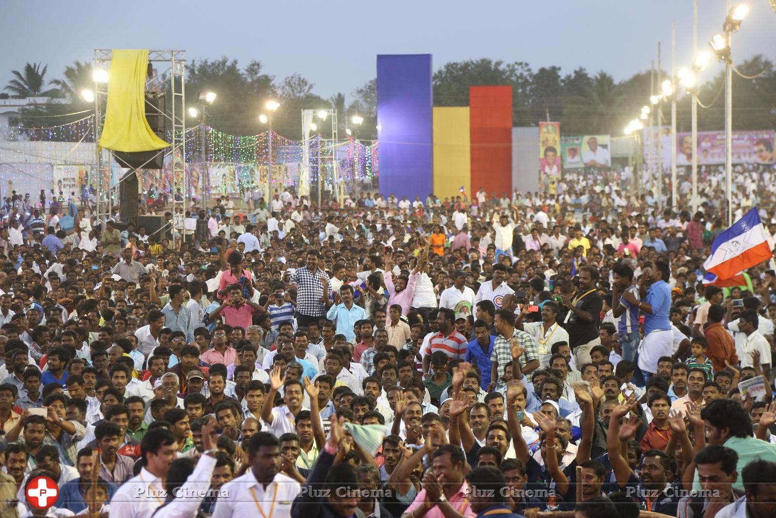 Malarattum Manithaneyam welfare event by Superstar Rajinikanth fans Stills | Picture 1214503