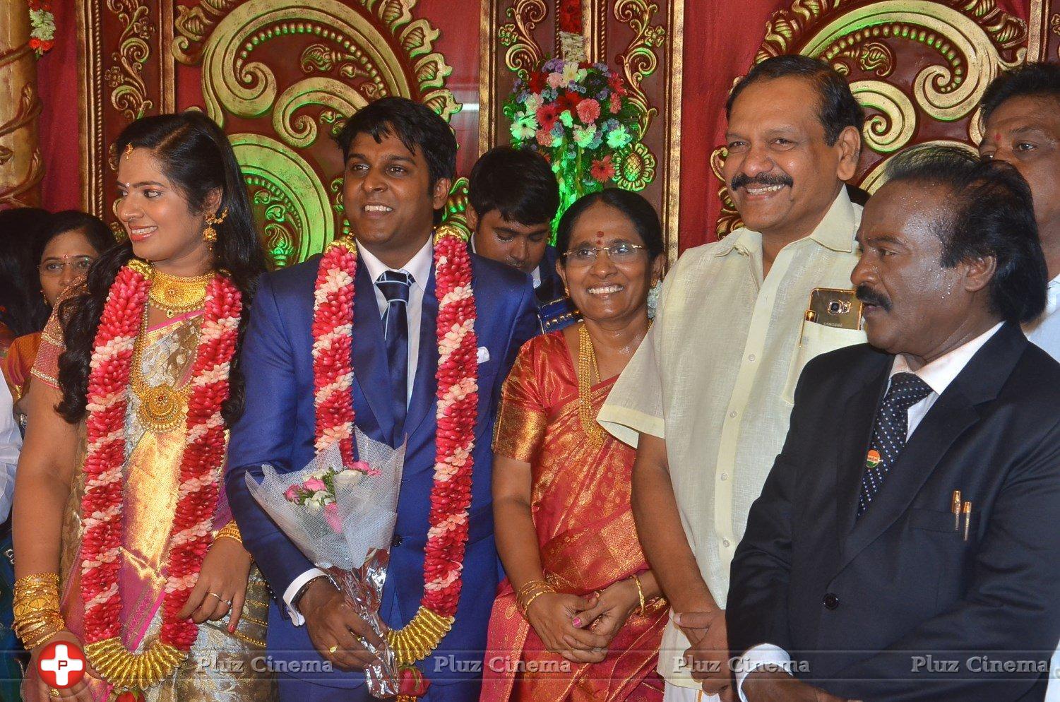 Vinoth Kumar Sindhu Wedding Reception Stills | Picture 1330187