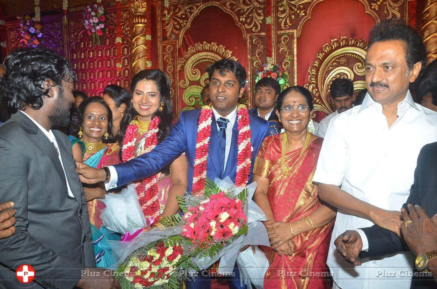 Vinoth Kumar Sindhu Wedding Reception Stills | Picture 1330192