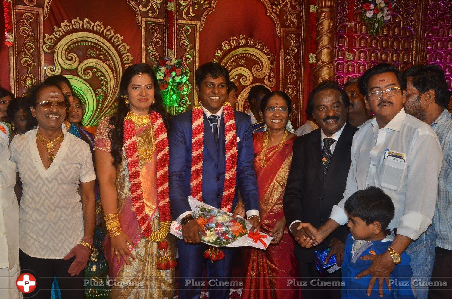 Vinoth Kumar Sindhu Wedding Reception Stills | Picture 1330196