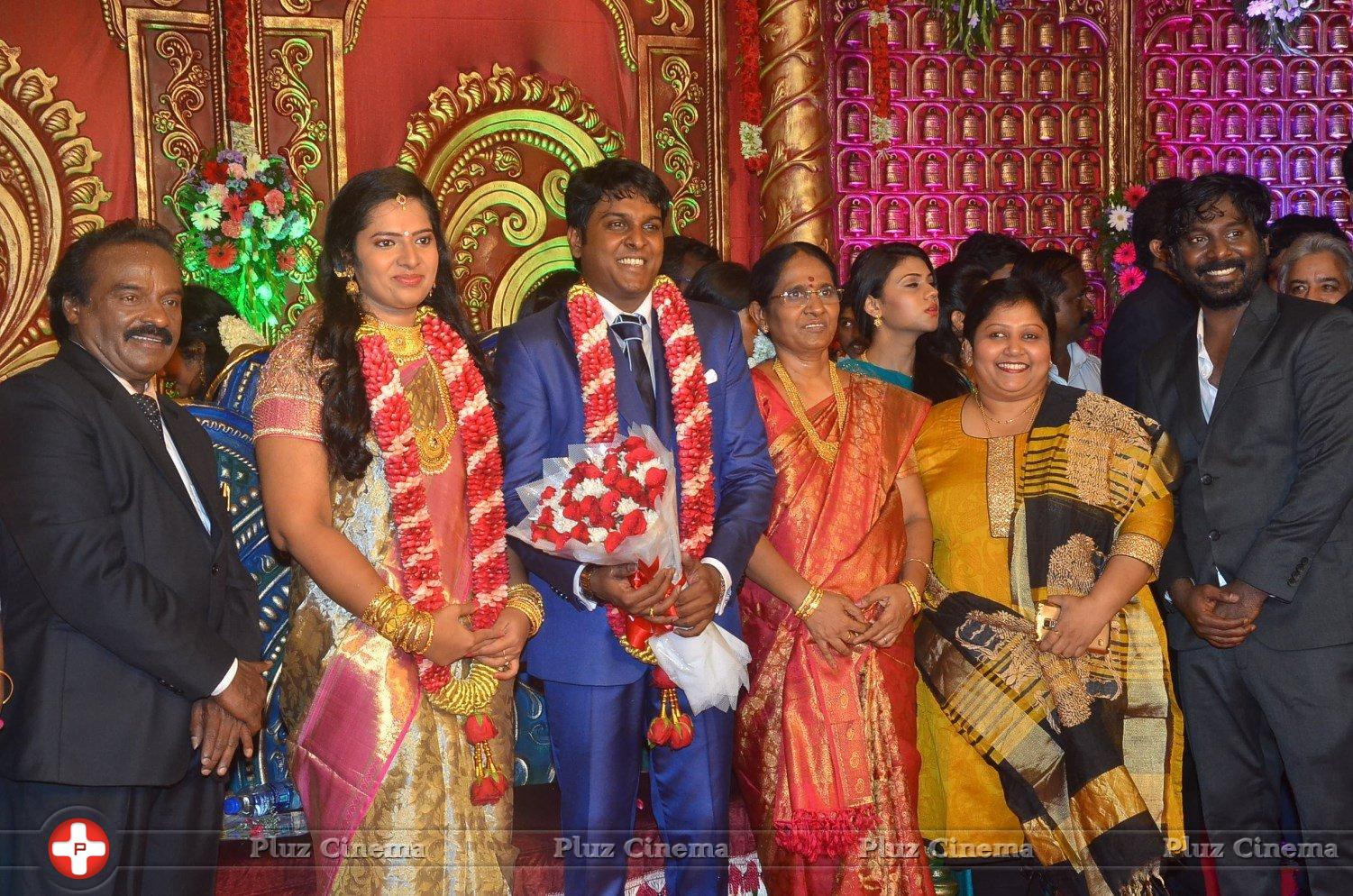 Vinoth Kumar Sindhu Wedding Reception Stills | Picture 1330205