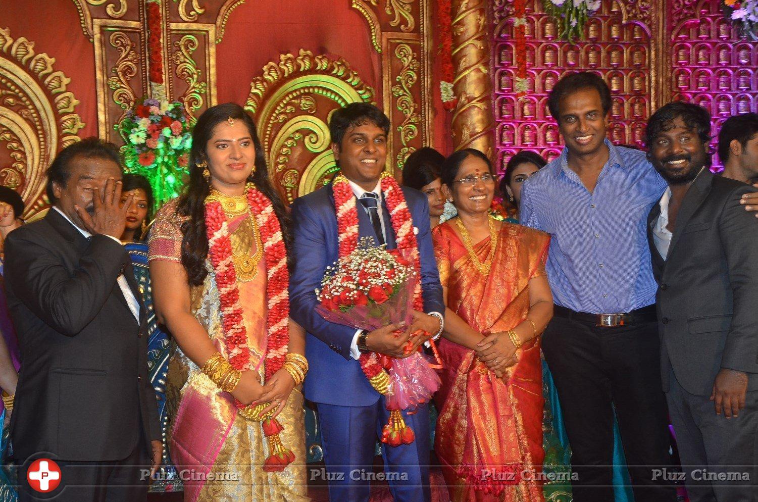 Vinoth Kumar Sindhu Wedding Reception Stills | Picture 1330206