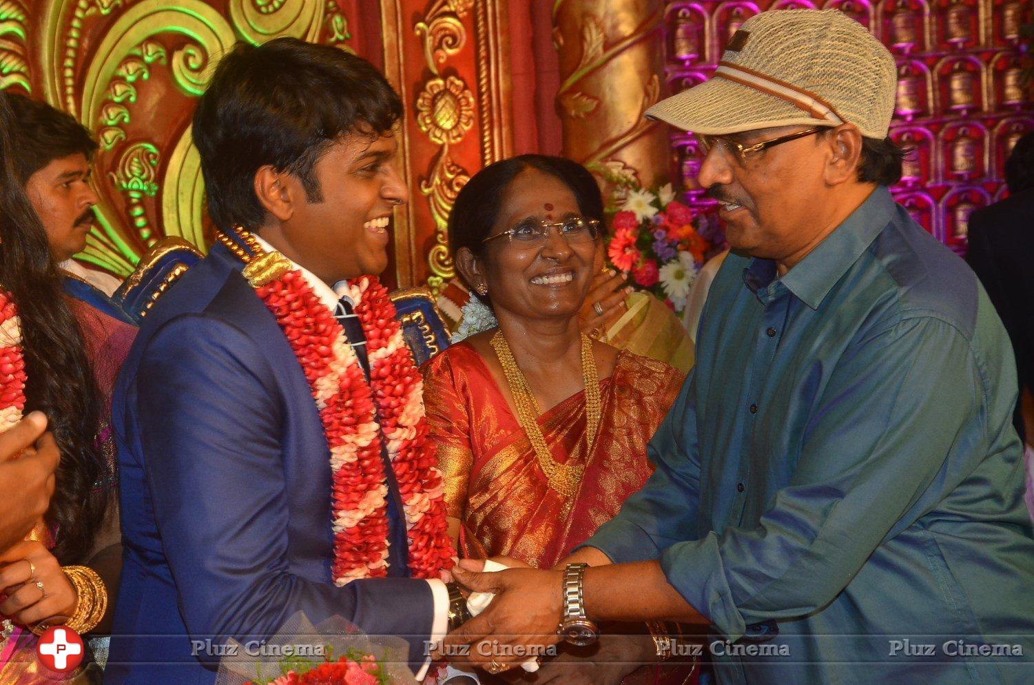 Vinoth Kumar Sindhu Wedding Reception Stills | Picture 1330220