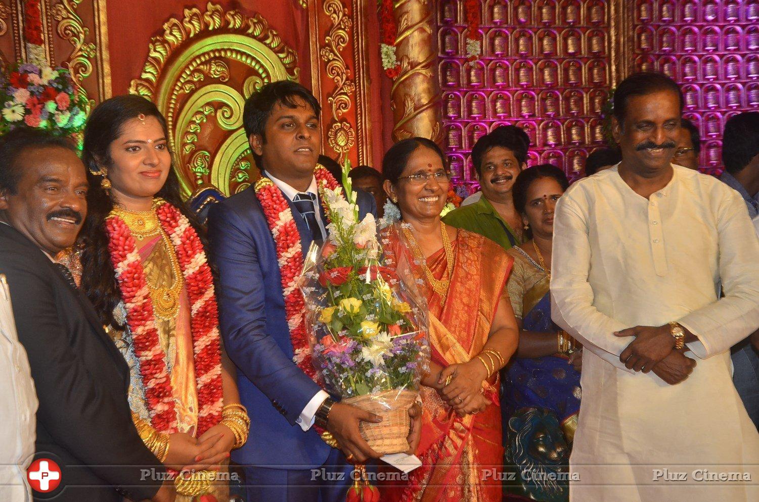 Vinoth Kumar Sindhu Wedding Reception Stills | Picture 1330222