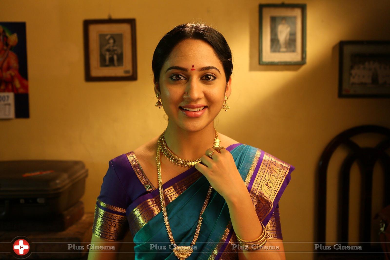 Miya George - Oru Naal Koothu Movie New Stills | Picture 1333064