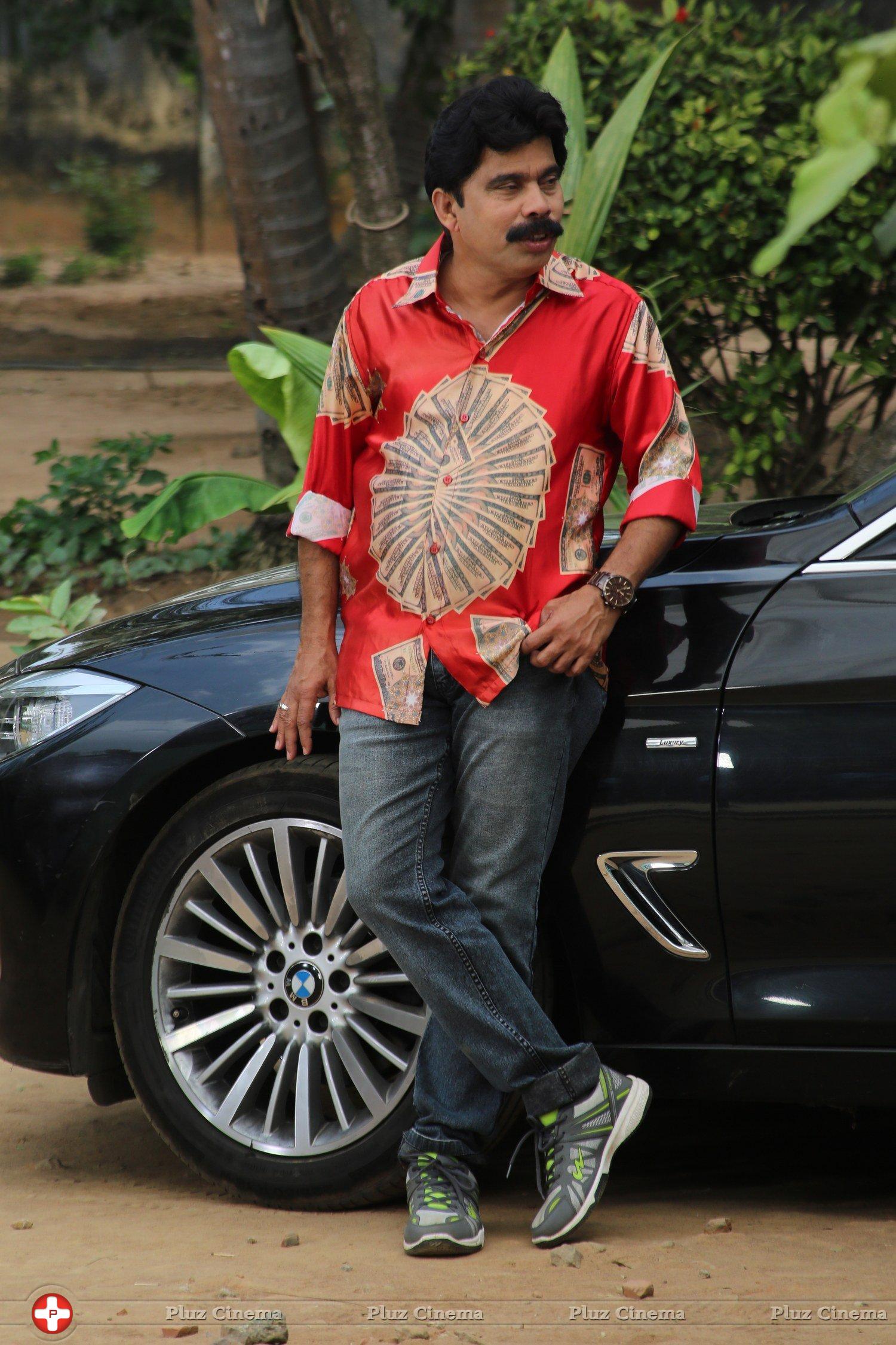 Srinivasan - Adra Machan Visilu Movie Latest Photos | Picture 1343012