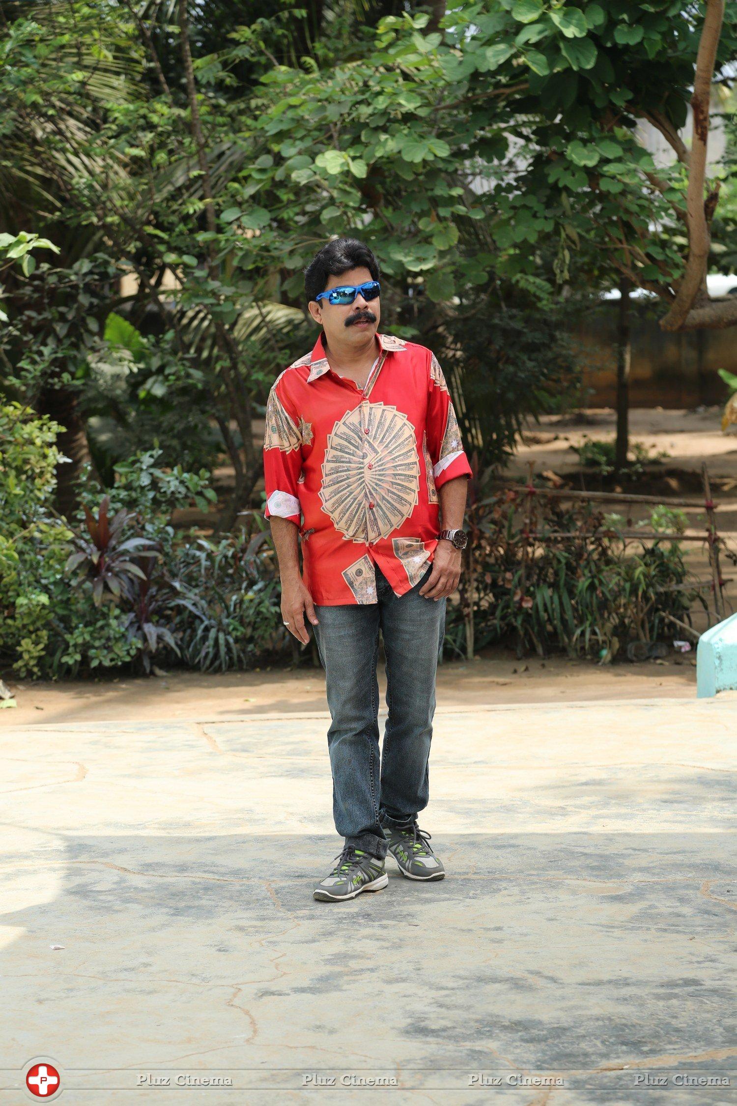 Srinivasan - Adra Machan Visilu Movie Latest Photos | Picture 1343018