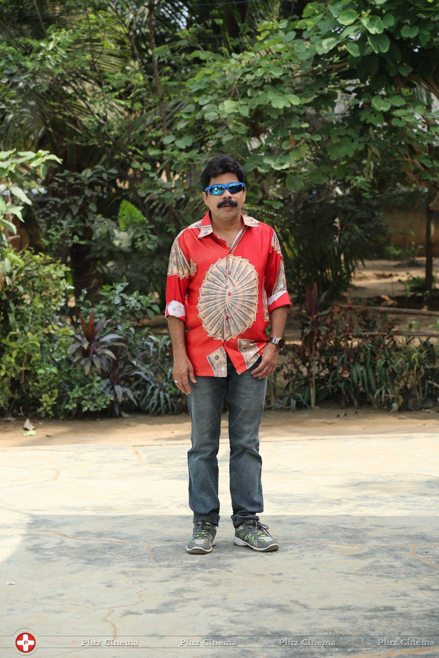 Srinivasan - Adra Machan Visilu Movie Latest Photos | Picture 1343019