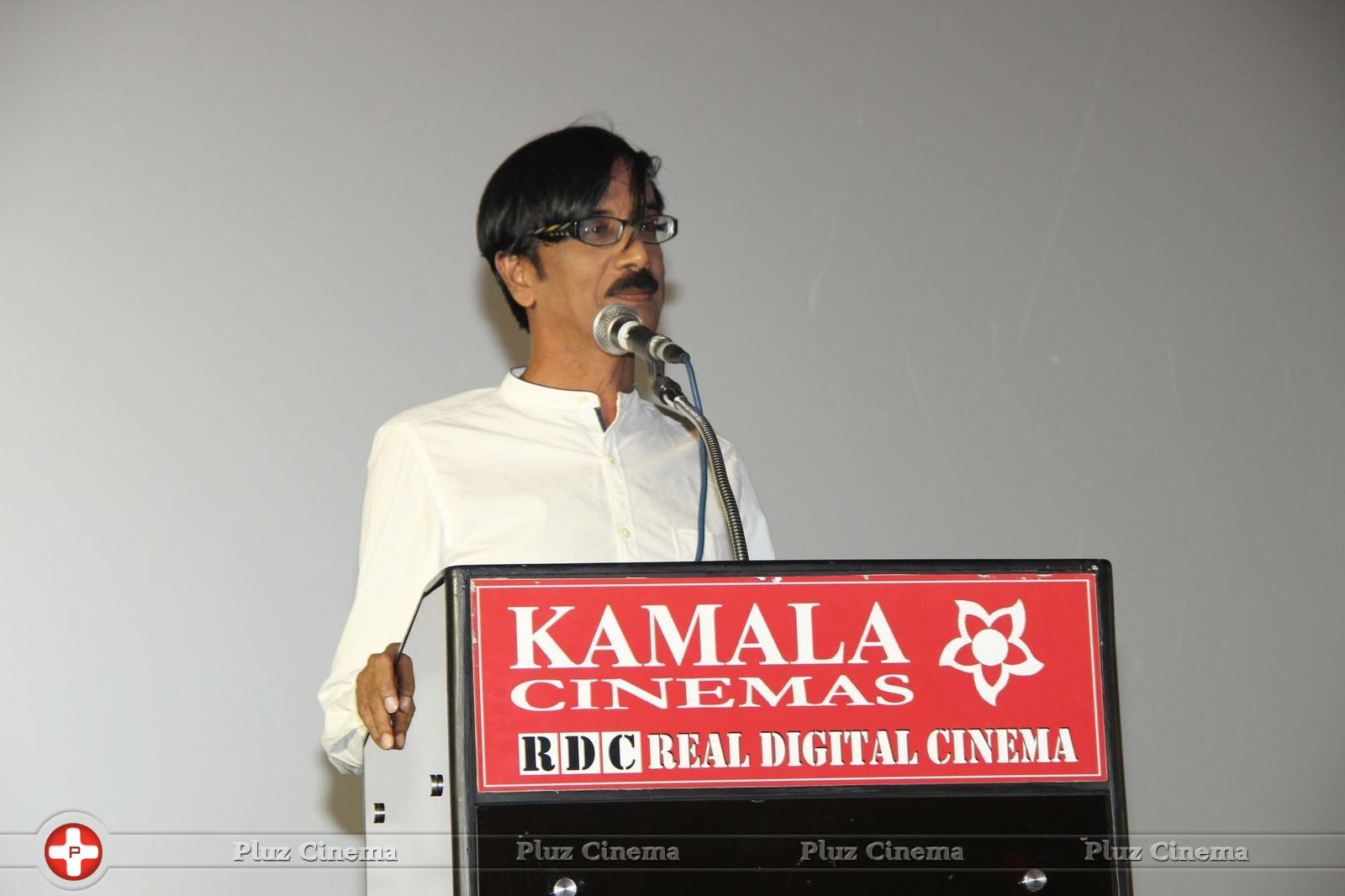 Manobala - Pokkiri Raja Movie Team Celebration in Kamala Theatre Stills | Picture 1259139