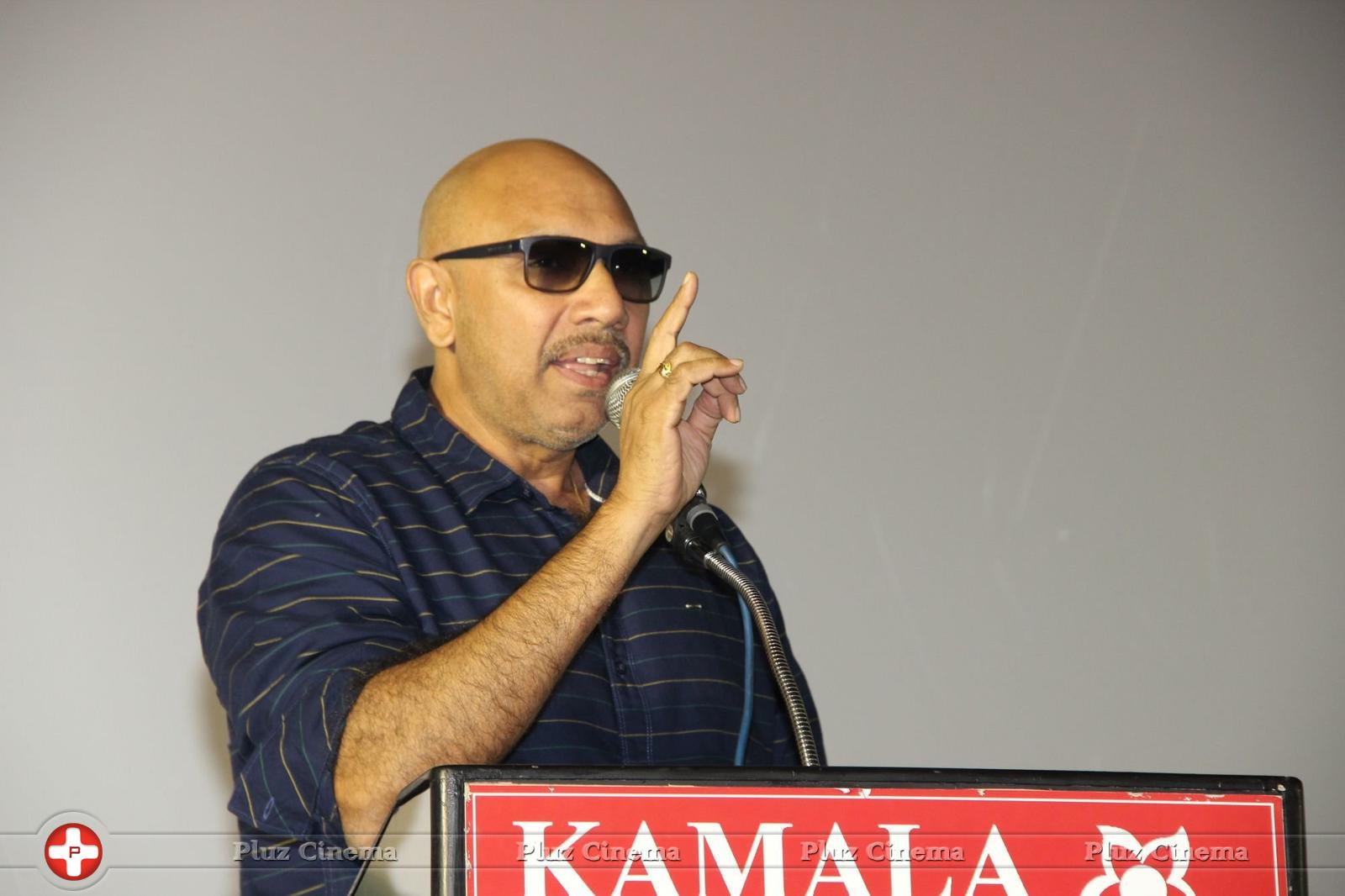 Pokkiri Raja Movie Team Celebration in Kamala Theatre Stills | Picture 1259161