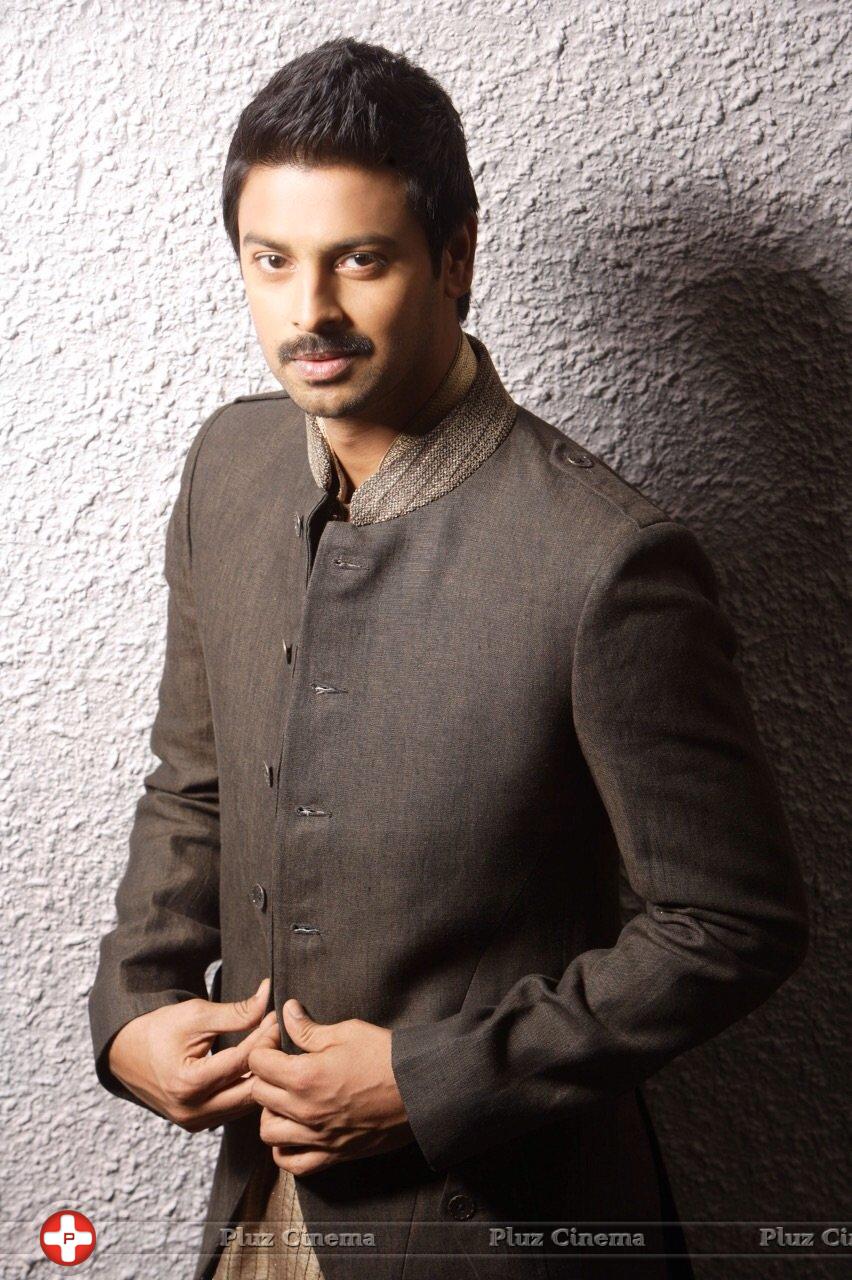 Actor Srikanth Photoshoot Gallery | Picture 1259175