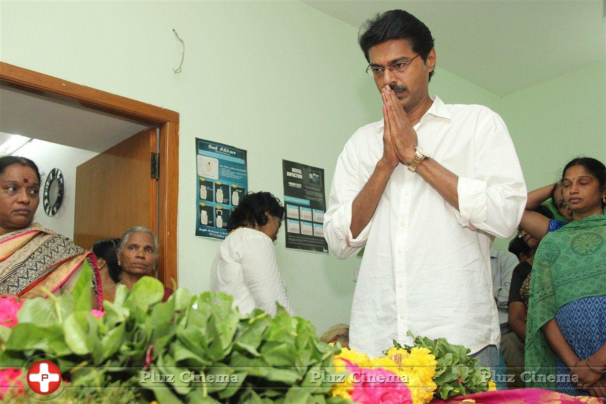 Celebrities Pay last respect to Film News Anandan Photos | Picture 1273666