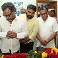Celebrities Pay last respect to Film News Anandan Photos | Picture 1273650