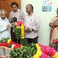 Celebrities Pay last respect to Film News Anandan Photos | Picture 1273652