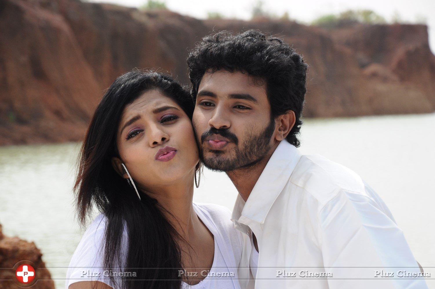 Nee Enna Maayam Seithai Movie Gallery | Picture 1274813