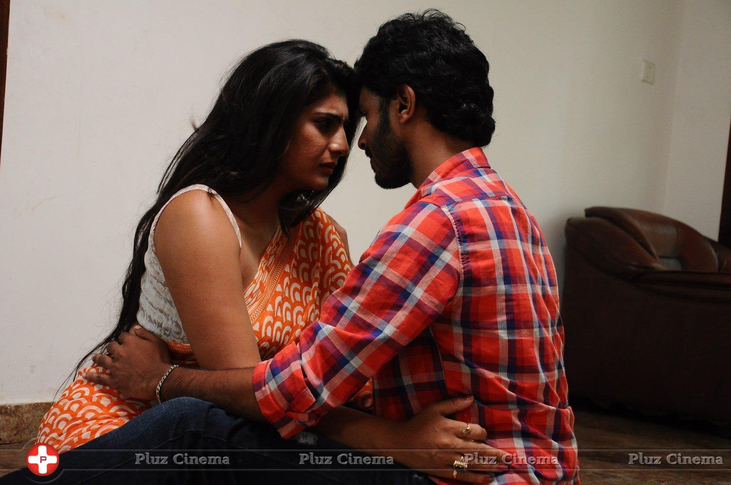 Nee Enna Maayam Seithai Movie Gallery | Picture 1274833