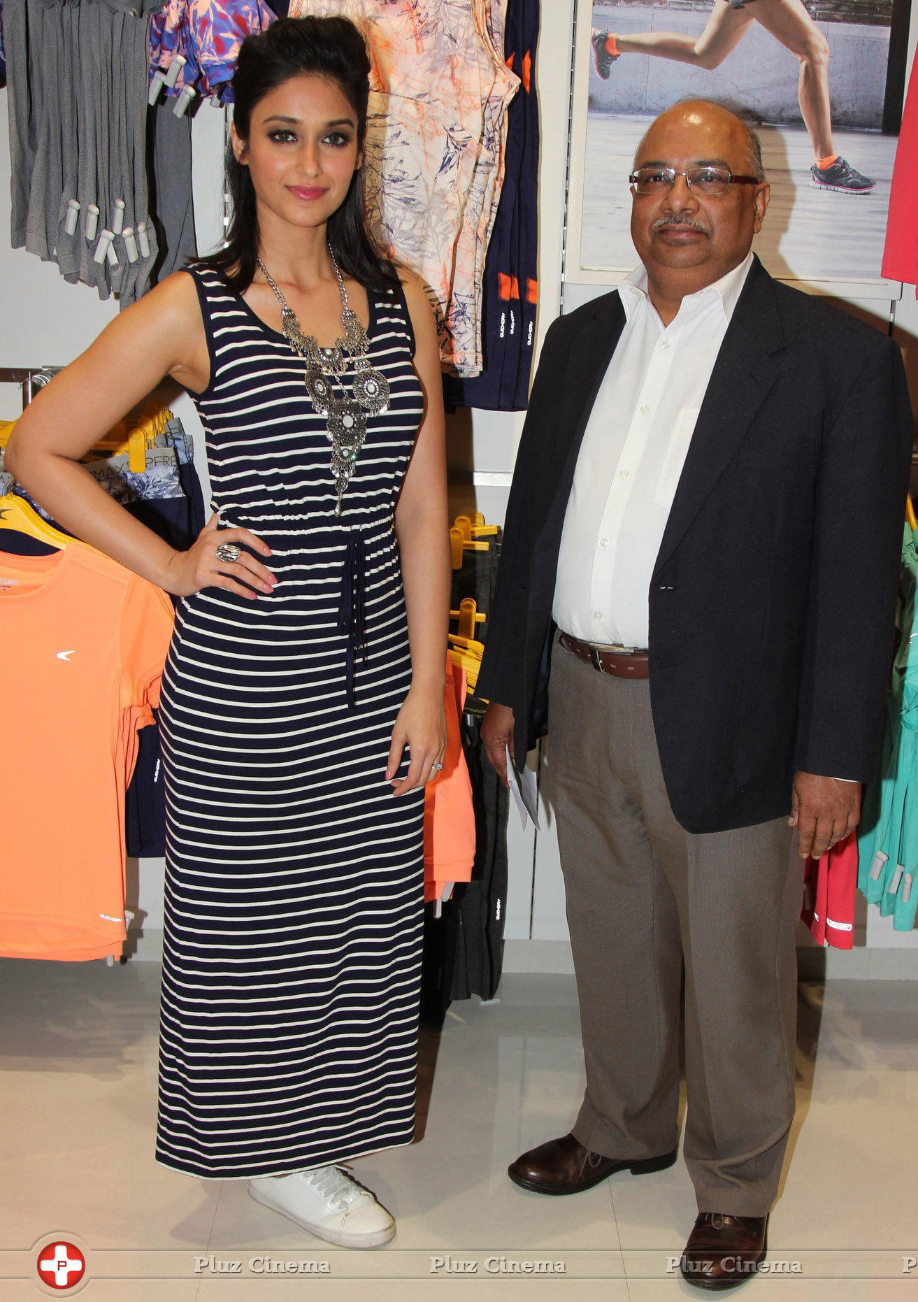 Ileana Launches Reliance Trends Concept Store in Jaipur Stills | Picture 1276584