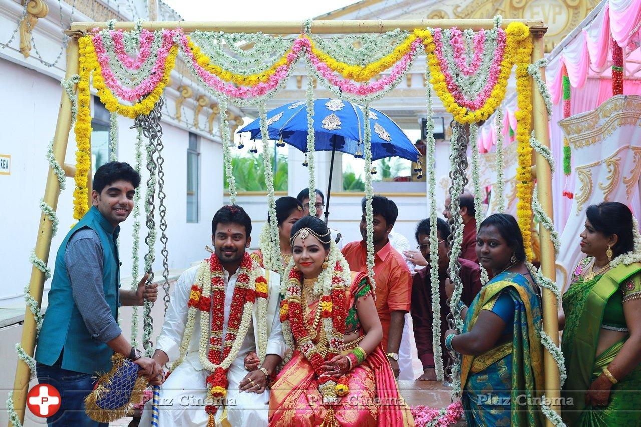 Director R. Pandiarajan Son Prithvirajan Weds Akshaya Wedding Reception Stills | Picture 1313819