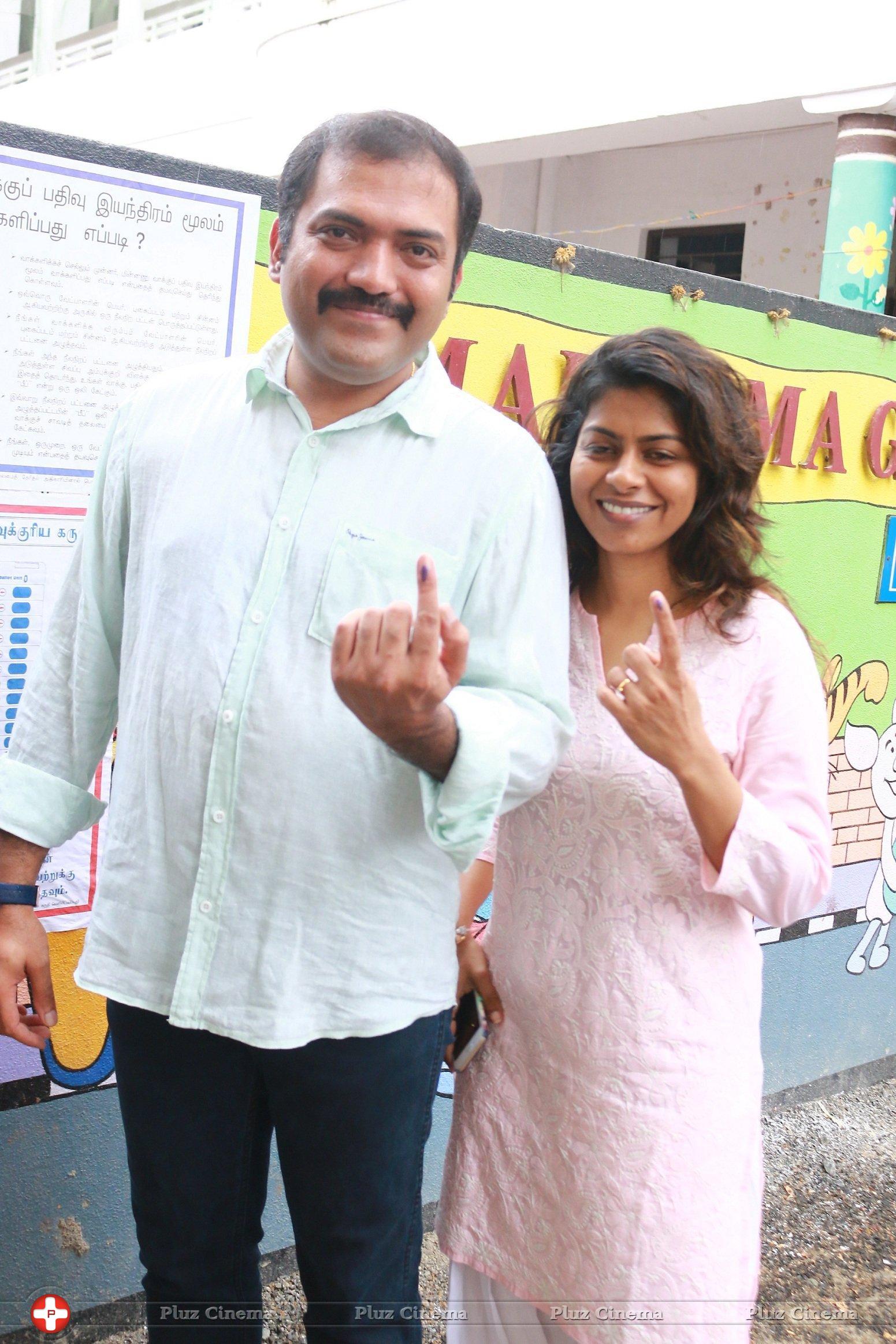 Celebrities Cast their Votes in TN Election 2016 Photos | Picture 1315164