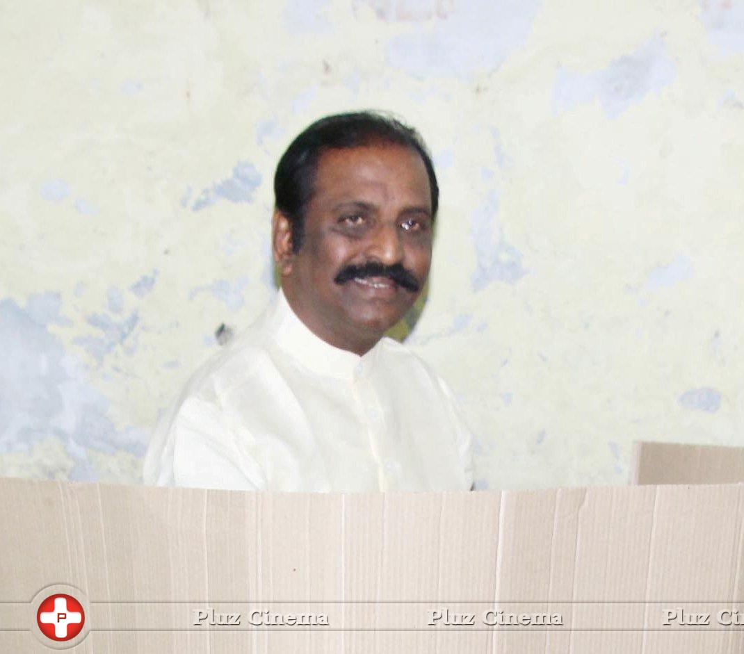 Vairamuthu - Celebrities Cast their Votes in TN Election 2016 Photos | Picture 1315165
