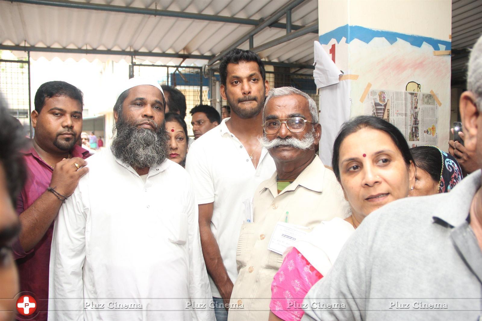Celebrities Cast their Votes in TN Election 2016 Photos | Picture 1315172